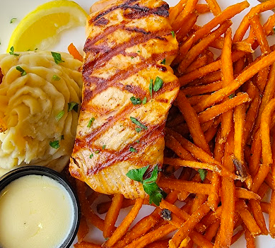 Catonsville Gourmet signature dishes Fish & Chips
Gourmet Wings
Smith Island Cake